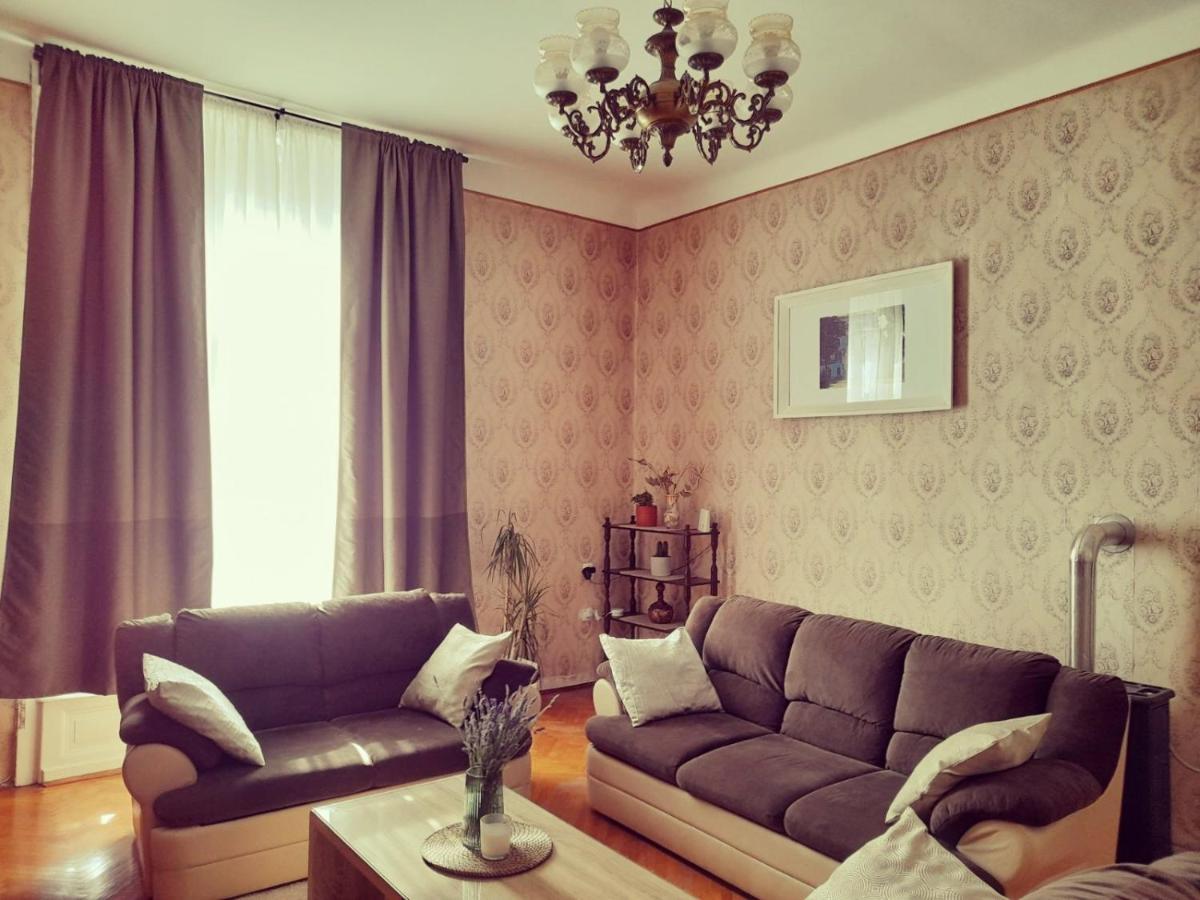 App Obrovac In The Centre - With Amazing Sea View! Apartment Pula Exterior photo